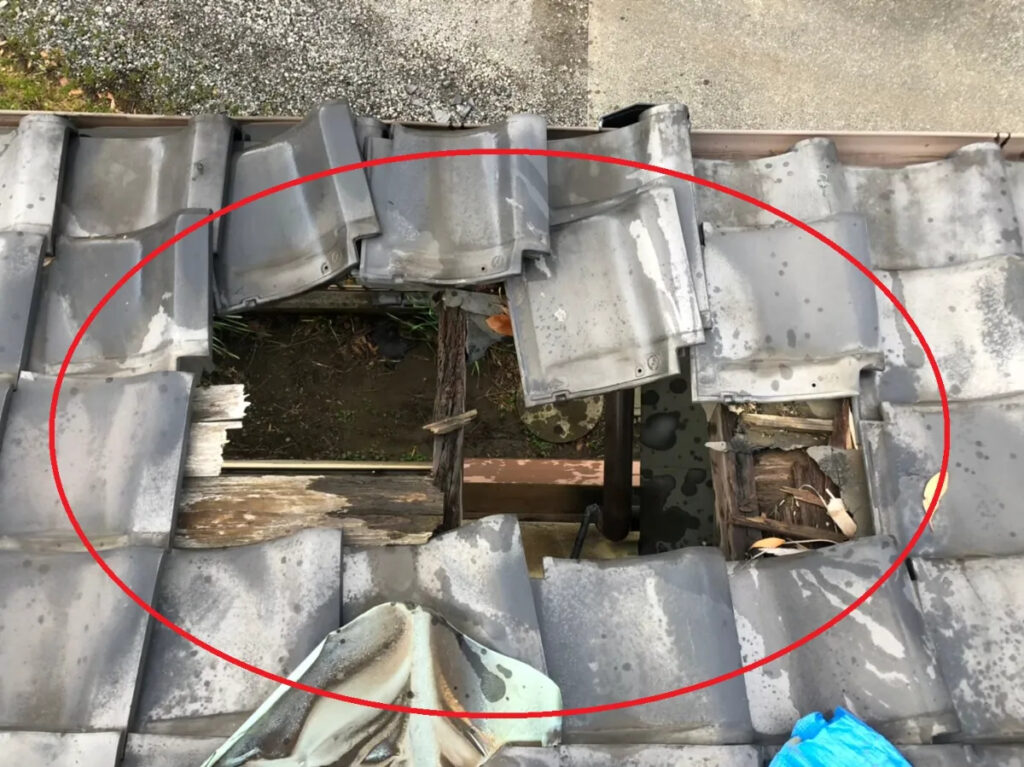 暴風が屋根に与える具体的なダメージ1