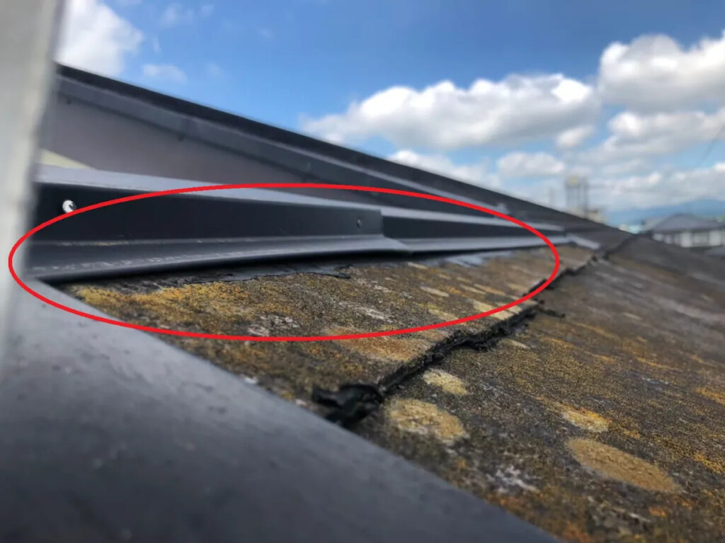 棟板金の浮き修理はなぜ必要なのか?工事の必要性