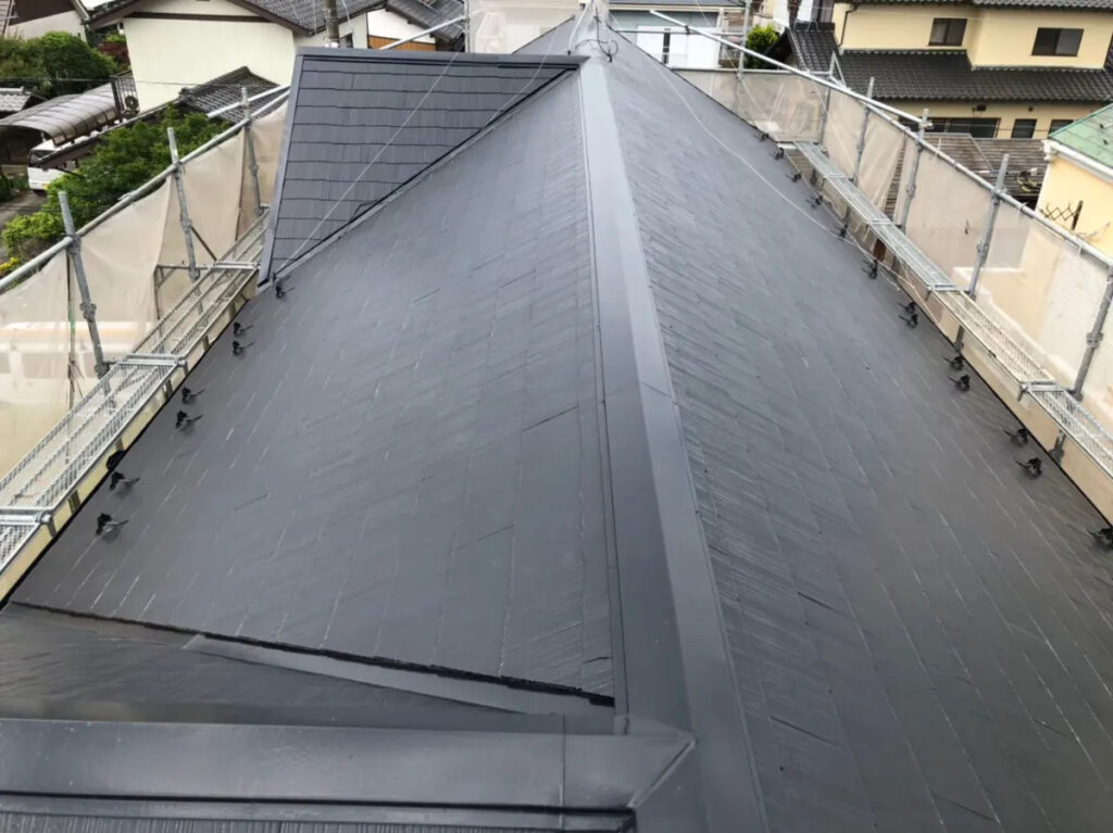 棟板金とは?釘が抜ける仕組み