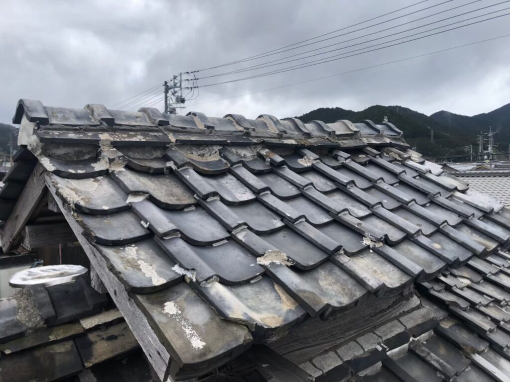 浦和で台風後に屋根点検をすべき本当の理由　見えない破損が火災保険適用につながるケースと申請成功のポイント