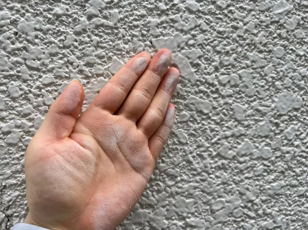 外壁塗装、うちもそろそろかなーとは思うけど。外壁塗装のきかっけとタイミングとは！？