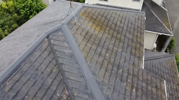 屋根の色あせ・汚れを放置するとどうなる？川越市の住宅で注意したい防水性能低下・寿命短縮・修理費増大の3大リスクと解決策