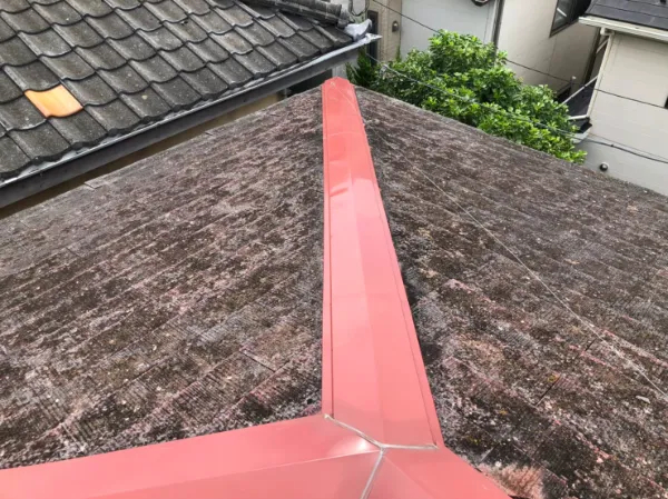 川越市の戸建て住宅で注意すべき【屋根材ごとの寿命と修繕目安】放置すると雨漏り・断熱効果低下・資産価値の下落につながる理由