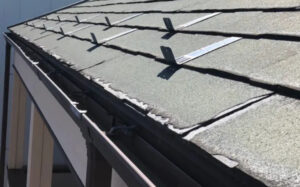 屋根の雪で後悔しないために！ 鴻巣市で今注目される“雪止め・雨樋の点検・落雪対策”を徹底解説 冬本番前に知っておきたい安全と住まいを守る3つのステップとは？