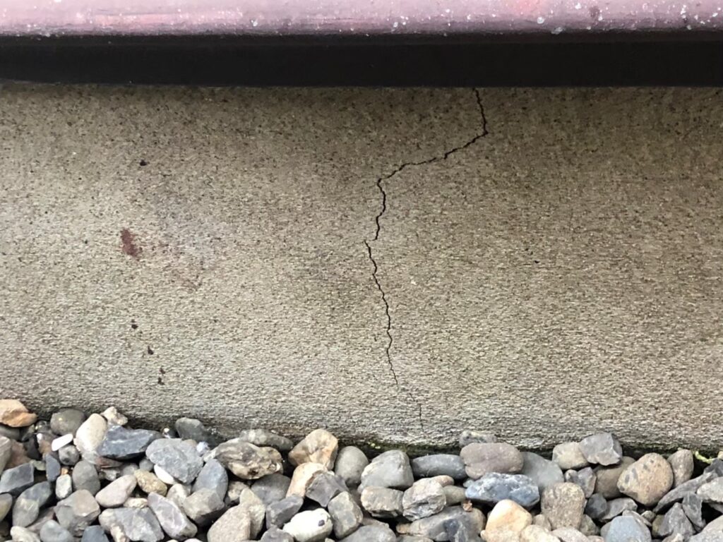 埼玉・大宮で地震被害を受けた住宅の火災保険活用による補修費用の抑え方と、施工事例から学ぶ安全な修理計画の立て方