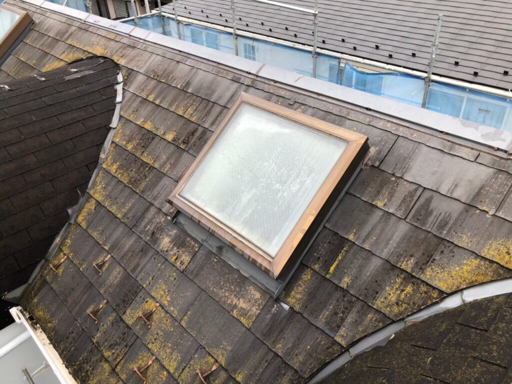 上尾市で屋根工事を検討する前に知っておきたい！屋根材別の耐用年数とメンテナンス費用比較ガイド