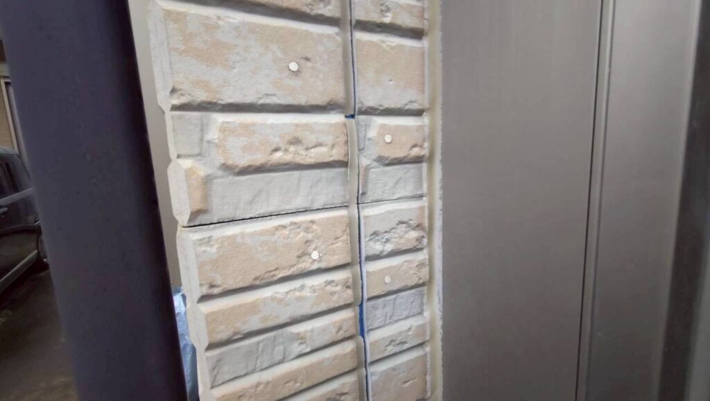 さいたま市で急増中の雨漏り被害！屋根のひび割れ・棟板金の浮きを見逃さないための点検チェックリスト