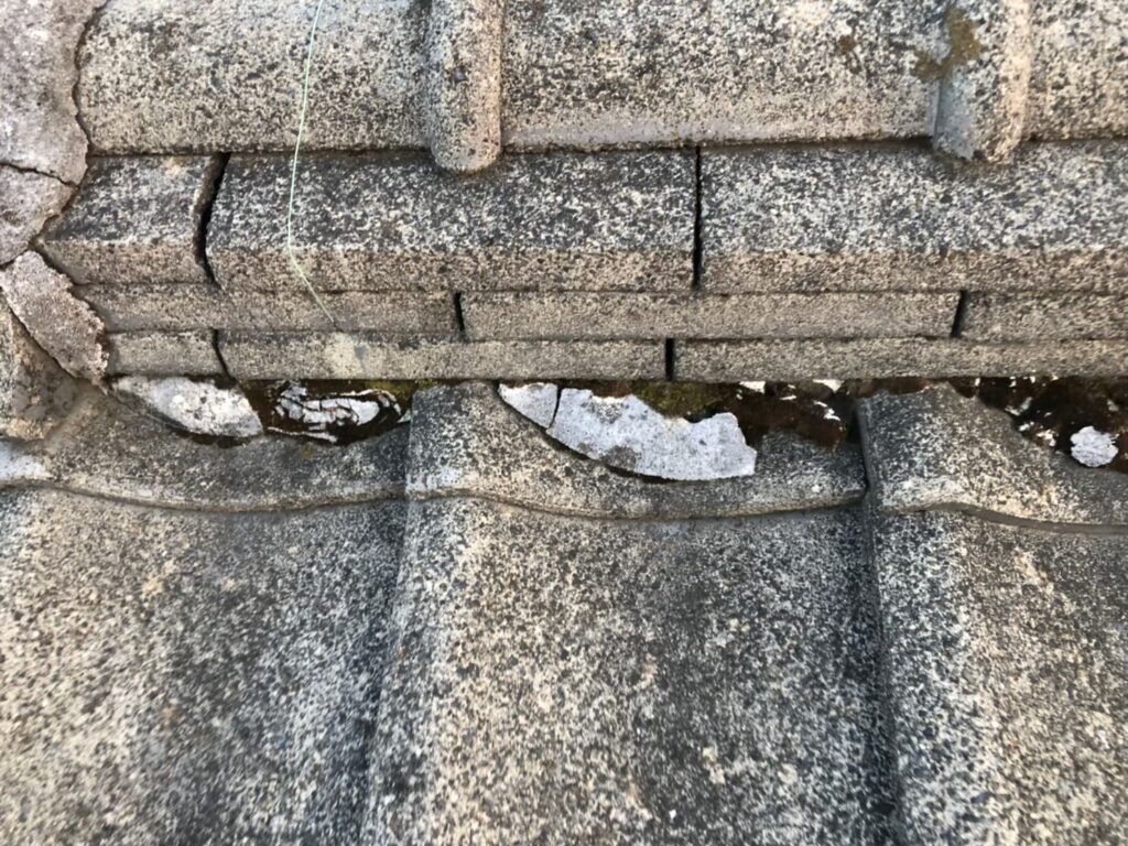 埼玉・大宮で瓦屋根の漆喰が剥がれ始めたら要注意 雨漏り・瓦ずれ・屋根裏結露を未然に防ぐための専門点検と最適な補修方法