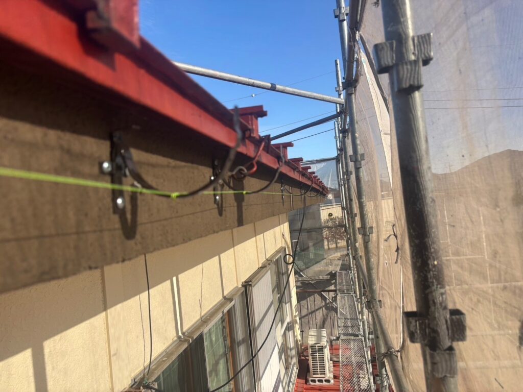 新しい金具の設置