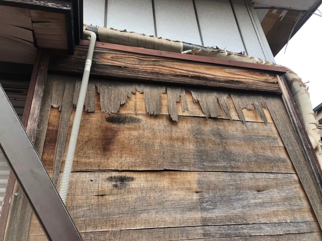 浦和で外壁の汚れが急に目立ってきた理由　初めて補修を考える…