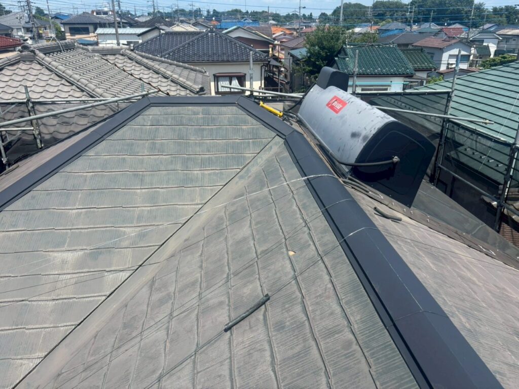 【東松山市の施工事例】棟板金修繕工事｜工事内容を詳しく解説