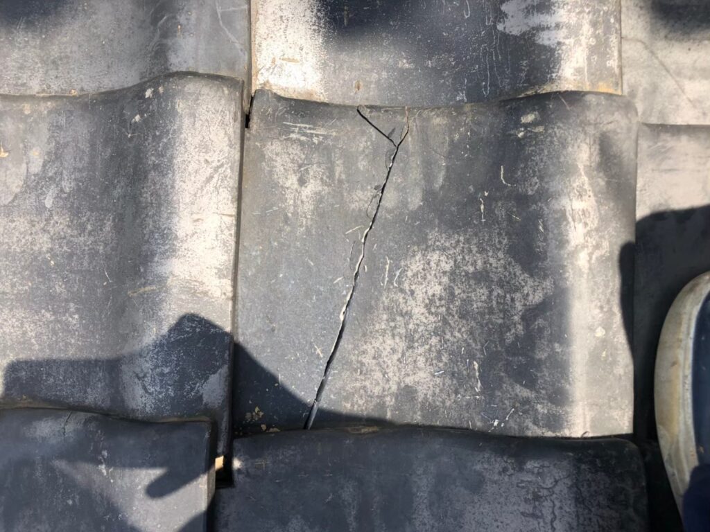 所沢市で屋根の一部がズレている気がする方へ　初めての屋根補…