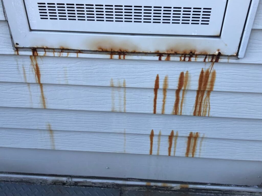 上尾市で外壁の色あせや汚れが気になり始めた方へ　初めて補修…