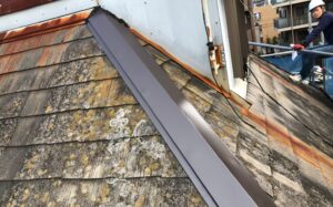 【江戸川区の施工事例】棟板金工事｜なぜこの工事が必要だったのかを解説