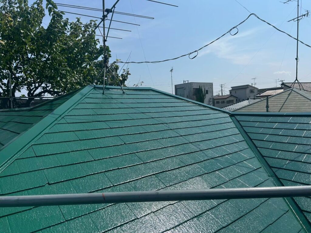 【鴻巣市の施工事例】屋根修繕及び塗装工事｜現場写真で見る施…