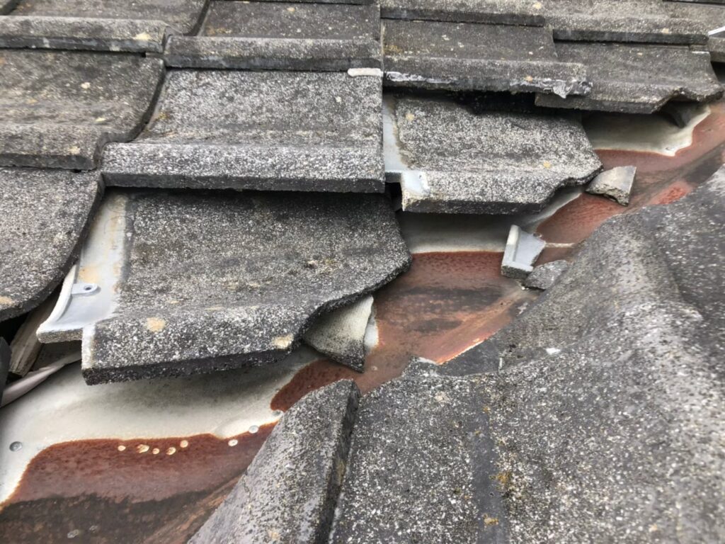 イラン問題とホルムズ海峡情勢による輸送コスト増加｜棟板金・…