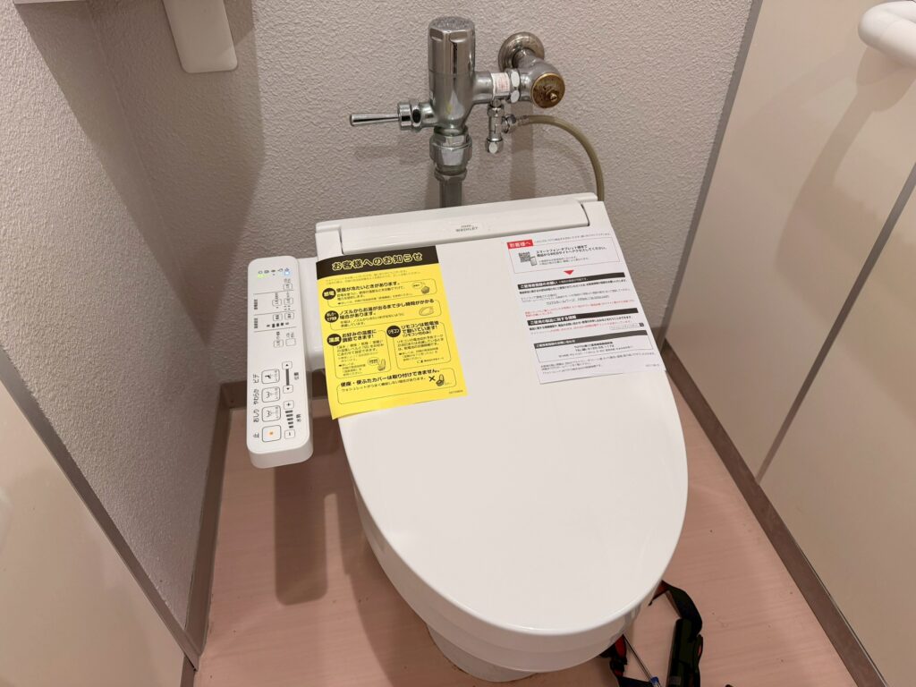 TOTOの「TCF6623#NW1」を取り付けた写真